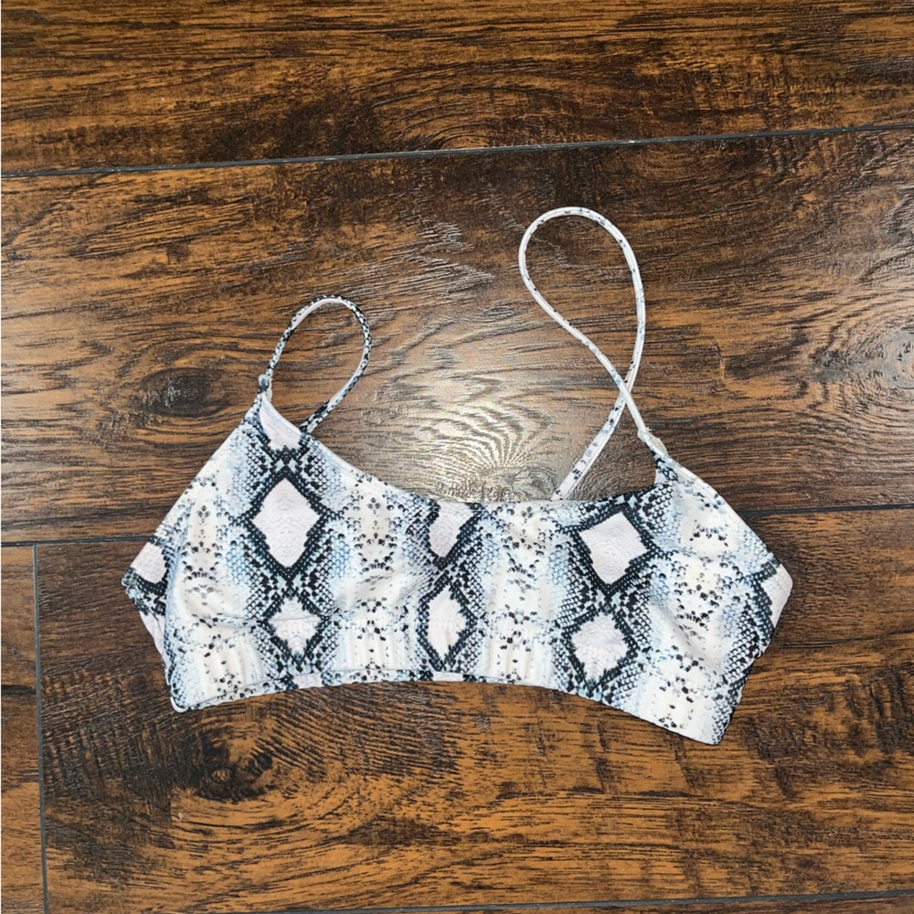 shein snakeprint bikini top